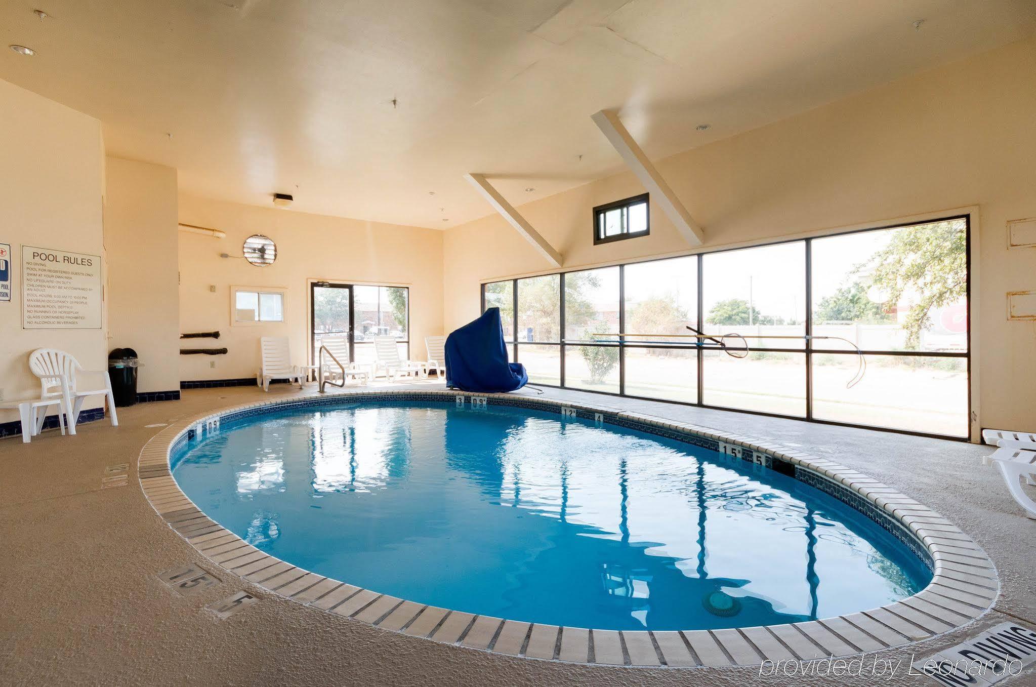 Econo Lodge Lubbock I-27 Exterior photo