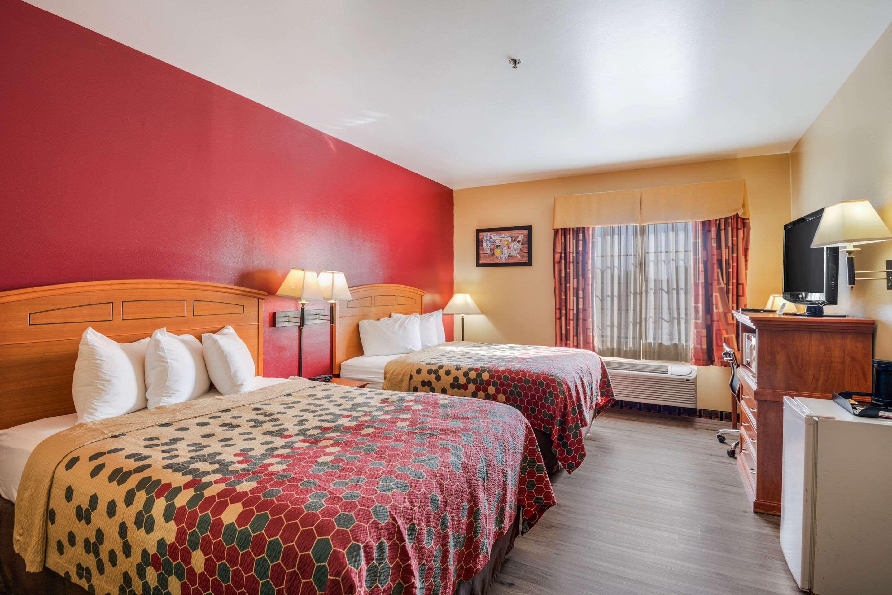 Econo Lodge Lubbock I-27 Exterior photo