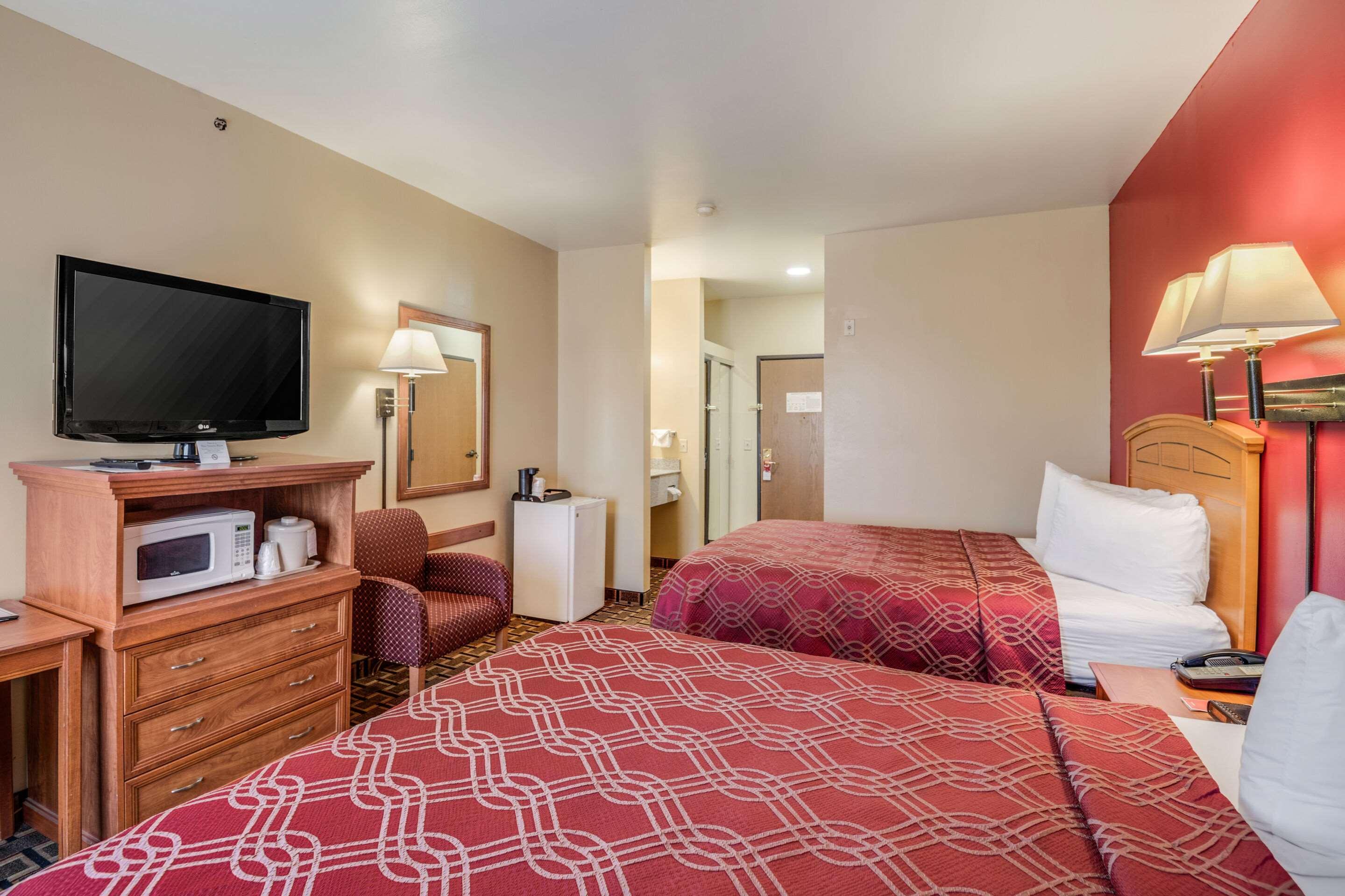 Econo Lodge Lubbock I-27 Exterior photo